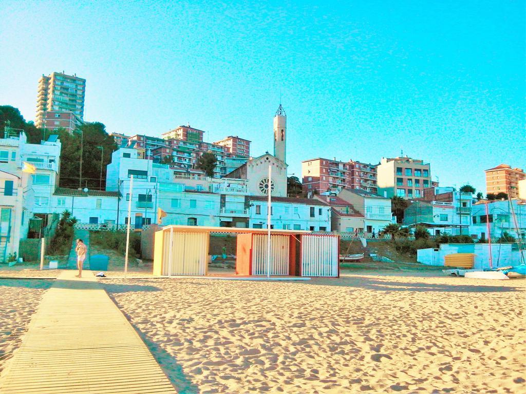 Claire Seaview & Beach-Apartment Montgat Exterior foto