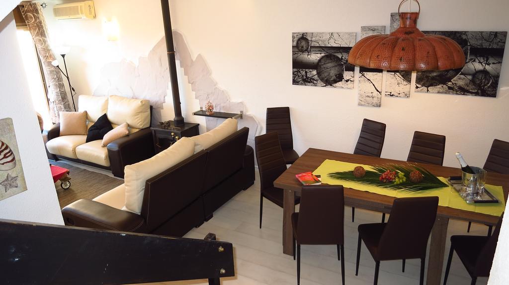 Claire Seaview & Beach-Apartment Montgat Exterior foto