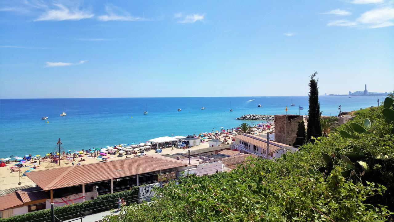 Claire Seaview & Beach-Apartment Montgat Exterior foto