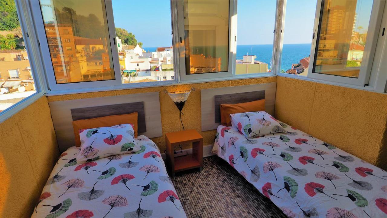 Claire Seaview & Beach-Apartment Montgat Exterior foto